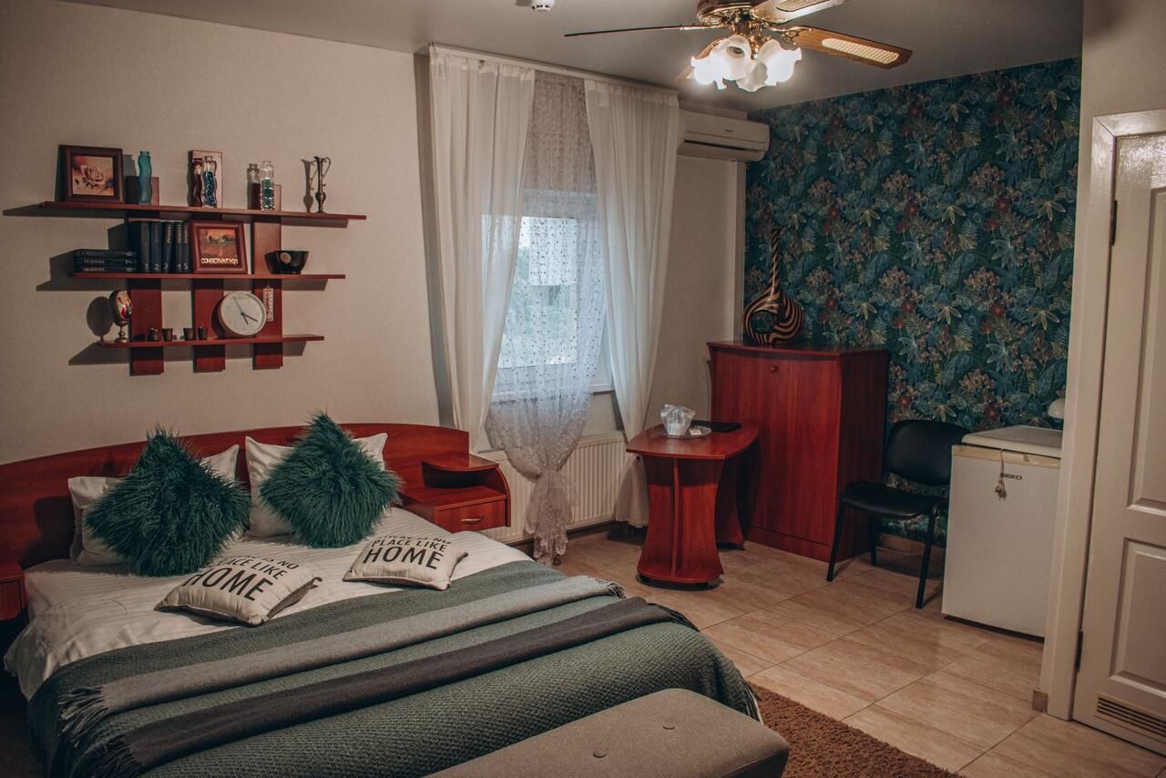 Отель Duet Plus Motel Voytovtsy